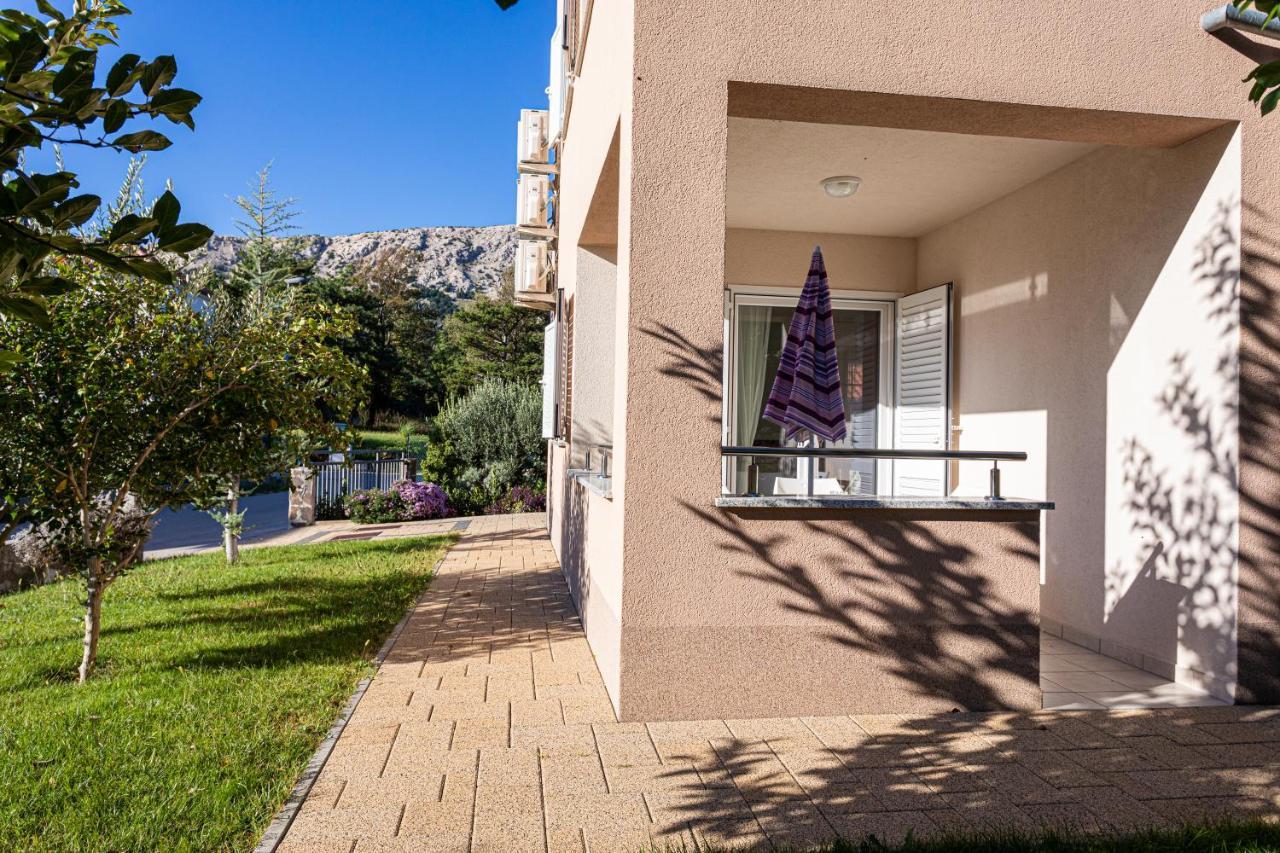 Apartments Crnekovic Jasna Baška Exterior foto